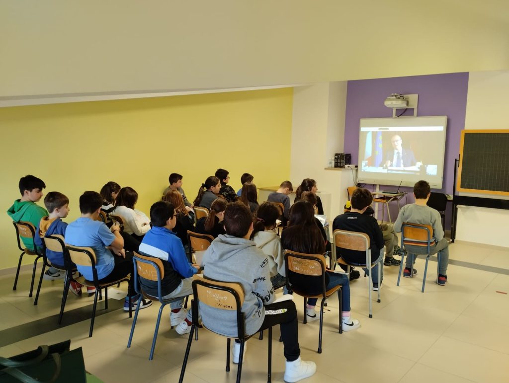 6 e 7 febbraio 2024 - Safer Internet Day e Giornata contro Bullismo e Cyberbullismo - Scuola Secondaria di Torella del Sannio